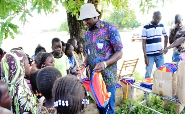 Distribution de vivres et appui communautaire